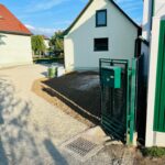 Grünauer Dienstleistungs OG - Hofeinfahrt